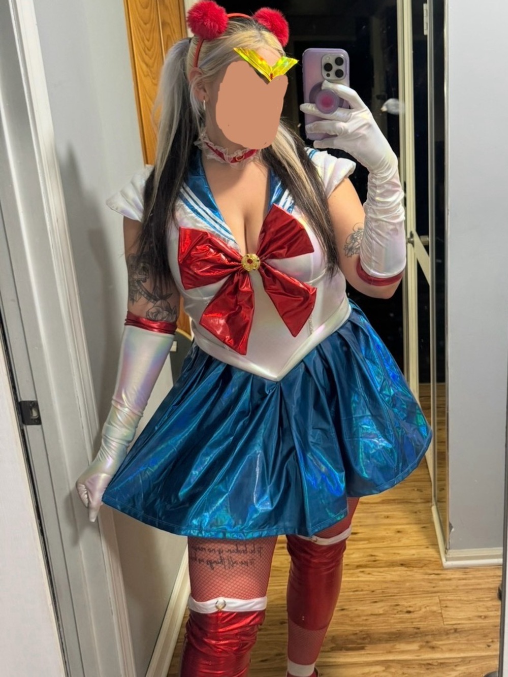 Dolls Kill Sailor Moon Costume + Accessories Size XL